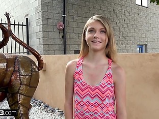 duddy\'s daughter catches mom in kitchen Fatherly Alterations