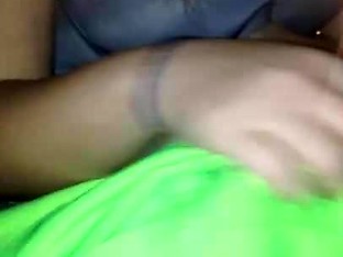 Butt moving with a audio about the seaside