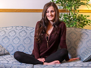 Arab Babe Gives Erotic Dance In Tight Jeans